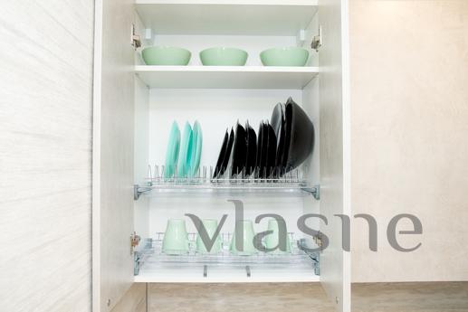 THIS APARTMENT WILL NOT LEAVE YOU INDIVI, Novosibirsk - apartment by the day