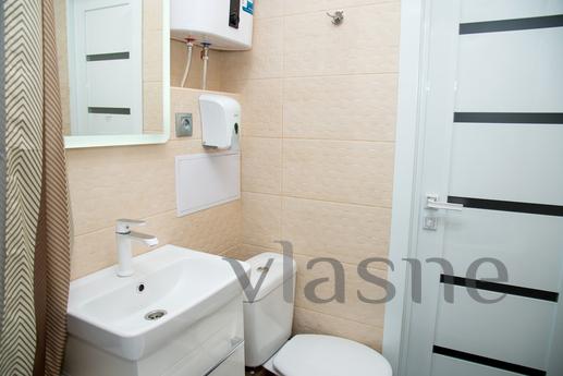 THIS APARTMENT WILL NOT LEAVE YOU INDIVI, Novosibirsk - apartment by the day