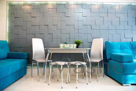 THIS APARTMENT WILL NOT LEAVE YOU INDIVI, Novosibirsk - apartment by the day