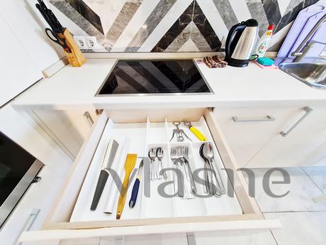 ШИКАРНОЕ ПРОЖИВАНИЕ С ВИДОМ НА РЕКУ, Новосибирск - квартира посуточно