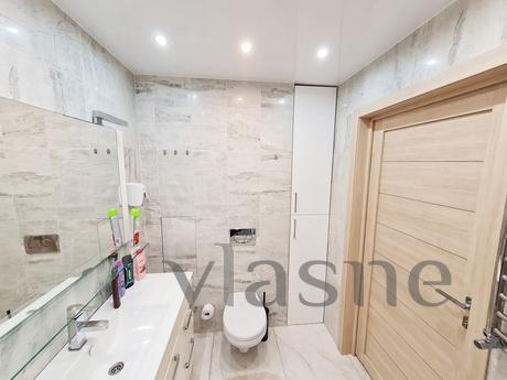 ШИКАРНОЕ ПРОЖИВАНИЕ С ВИДОМ НА РЕКУ, Новосибирск - квартира посуточно