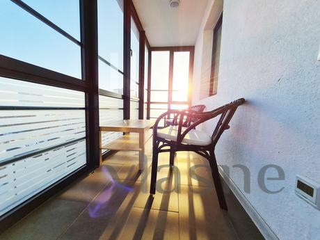 ШИКАРНОЕ ПРОЖИВАНИЕ С ВИДОМ НА РЕКУ, Новосибирск - квартира посуточно