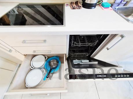 ШИКАРНОЕ ПРОЖИВАНИЕ С ВИДОМ НА РЕКУ, Новосибирск - квартира посуточно