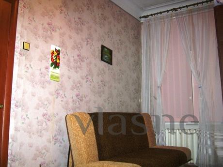 2-bedroom. Apartment 222 USD 8 minutes S, Feodosia - günlük kira için daire