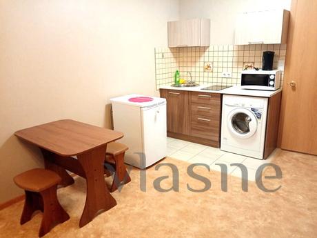 1-room apartment in the residential comp, Krasnoyarsk - günlük kira için daire