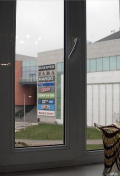 Апартаменти напроти ТРЦ Форум, Львов - квартира посуточно