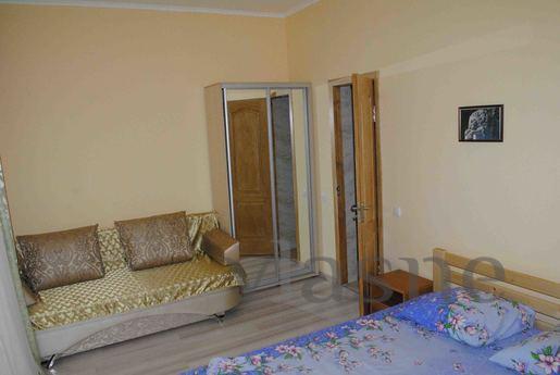 I rent rooms in 3 minutes from the beach, Alupka - günlük kira için daire