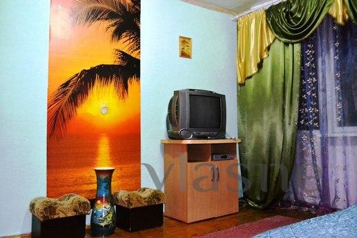 Rent an apartment in super sea Feodosia, Feodosia - apartment by the day
