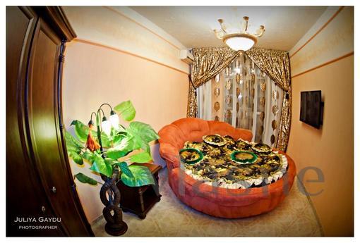 Best location! For those who choose the, Odessa - apartment by the day