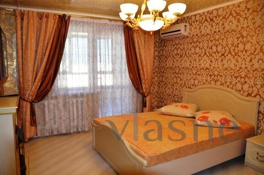 One-bedroom apartments DeLux, Bryansk - apartment by the day