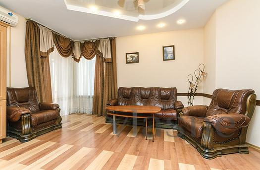 Comfortable two-bedroom apartment near, Kyiv - günlük kira için daire