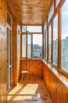 Comfortable two-bedroom apartment near, Kyiv - mieszkanie po dobowo