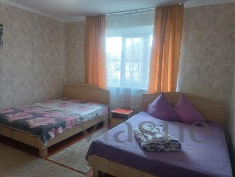 Büyük bir revizyondan sonra evdeki odala, Berehovo - günlük kira için daire