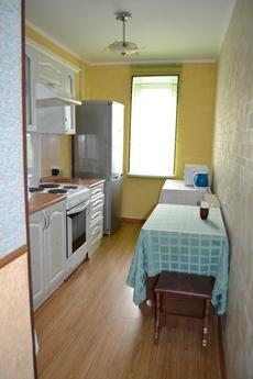 Its 2-bedroom for rent Sevastopol, Sevastopol - günlük kira için daire