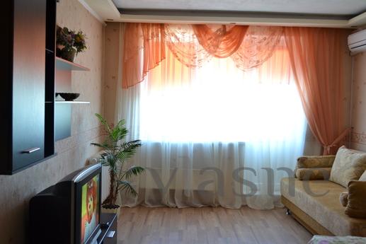 Its comfortable apartment, the sea, Sevastopol - mieszkanie po dobowo