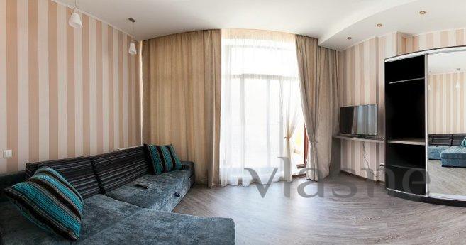 3 rooms apartment near the beach, Odessa - apartment by the day