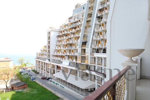 Near the Sea - 250 m, Odessa - apartment by the day
