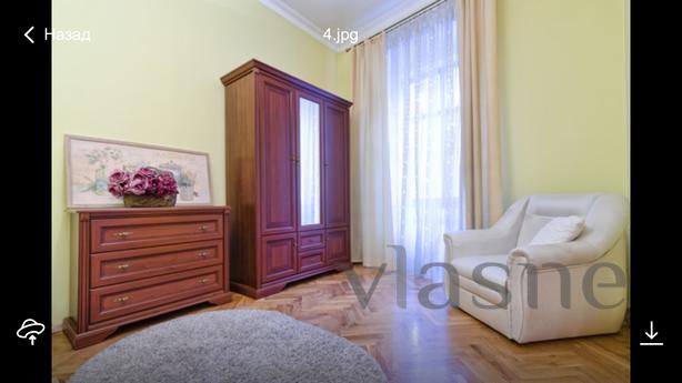 2-bedroom apartment in the heart, Lviv - apartment by the day