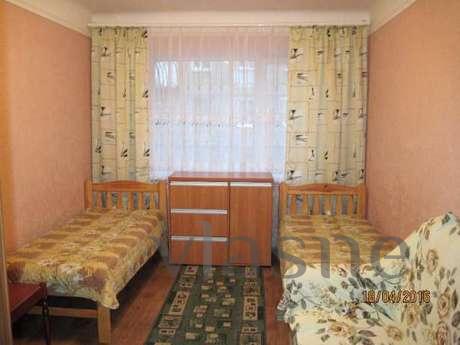 Well-maintained 2-bedroom apartment, Berdiansk - günlük kira için daire