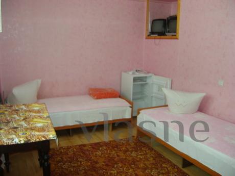 Rahat, temiz odalar, sessiz ve huzurlu., Berdiansk - günlük kira için daire