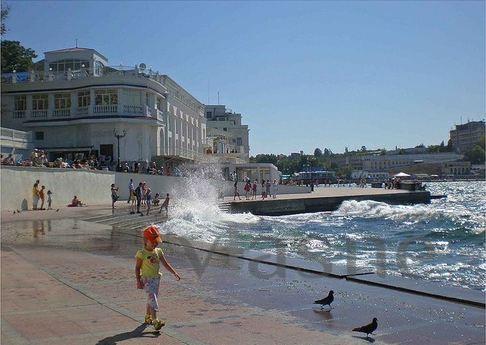 Apartment for rent by the sea, Sevastopol - apartment by the day