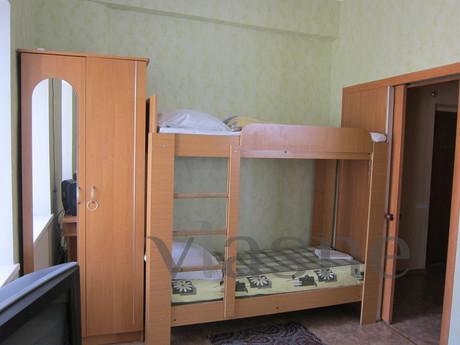 The apartment is 300 meters from the sea, Yevpatoriya - mieszkanie po dobowo