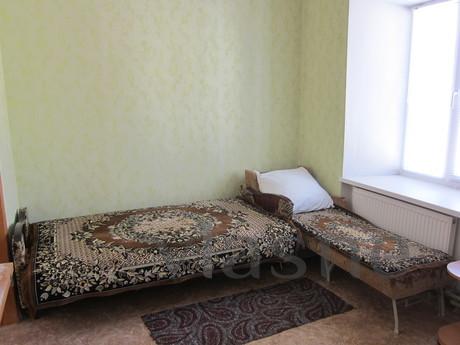 The apartment is 300 meters from the sea, Yevpatoriya - apartment by the day