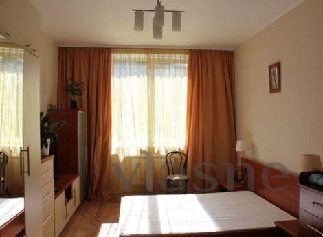I rent / for a day or by the hour 2-room apartment, Kolomens