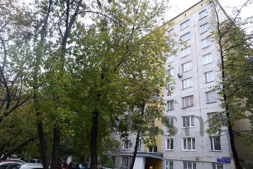 2-room apartment near the metro, Москва - квартира подобово