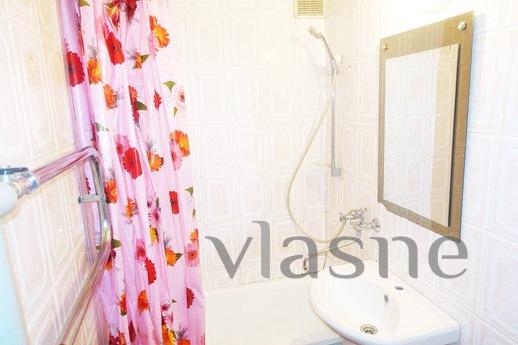 1 bedroom apartment near the metro, Moscow - apartment by the day