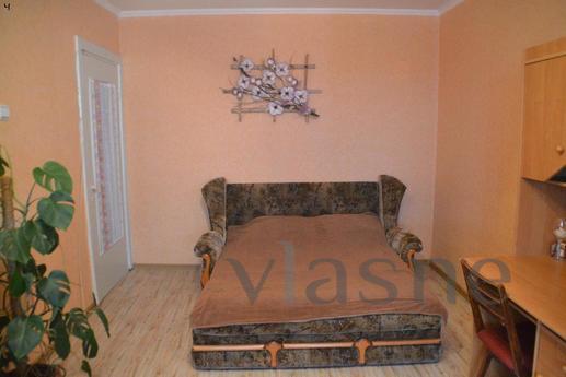 Rent a nice apartment in Alushta on the street. October. 2 r