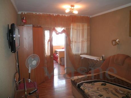 Rent a nice apartment in Alushta on the street. October. 1 r