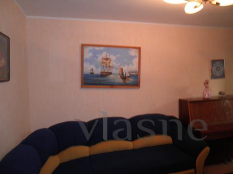 2 bedroom near the sea on Lenina, Alushta - apartment by the day