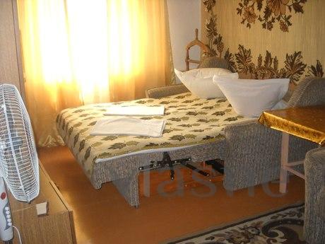 The rooms of economy class, near the sea, Sudak - apartment by the day