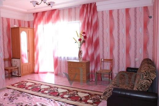 Comfortable rooms in p.Veseloe., Sudak - apartment by the day