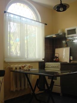 Apartment for rent, Yalta - apartment by the day