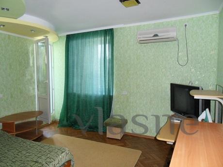 Rent a house in Yalta, Yevpatoriya - mieszkanie po dobowo