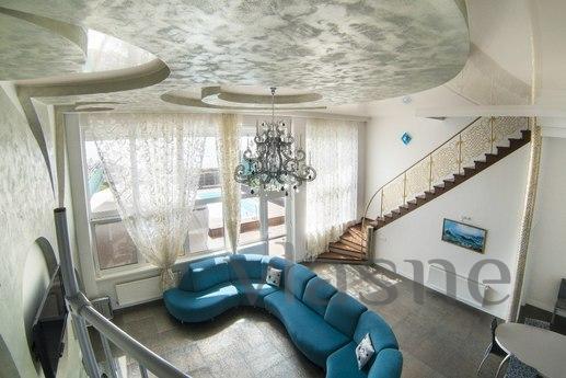 VIP Cottage denizden 1 hat, yüzme havuzu, Chernomorsk (Illichivsk) - günlük kira için daire