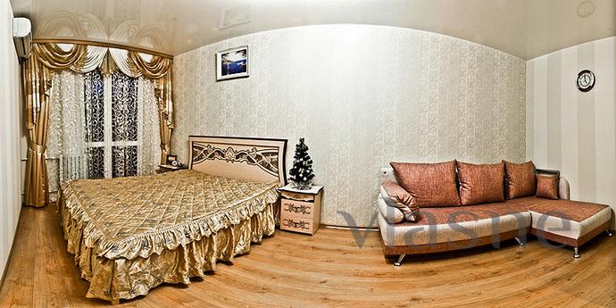 Rent one-room apartment in the historic center of the city. 