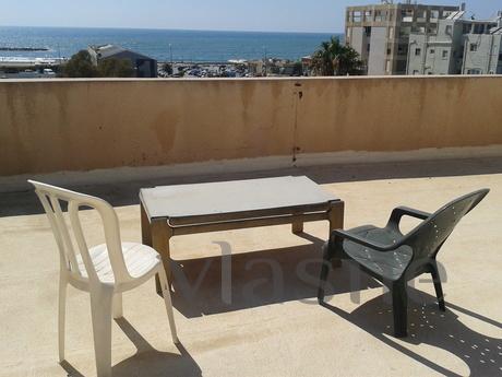 apartment on Tel Aviv's seafront, Tel Aviv - apartment by the day