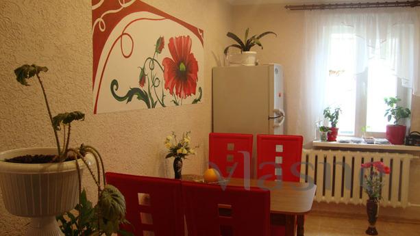 Guest house '' Poppies, Feodosia - apartment by the day