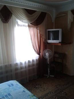For rent 2 bedroom house turnkey., Yevpatoriya - apartment by the day