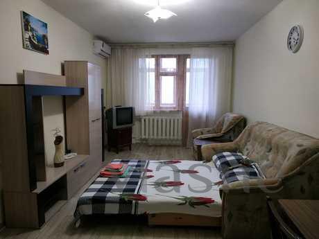 Daily rent 2 com. Streletsk quarter, Sevastopol - apartment by the day