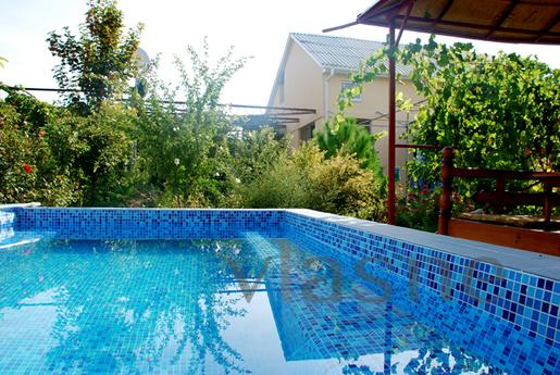Daily rent a house with swimming pool, Sevastopol - günlük kira için daire