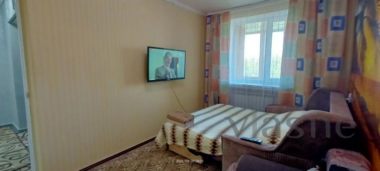 Уютная квартира с видом на Белую Скалу, Белогорск - квартира посуточно