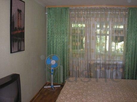 3 bedroom apartment for rent, Orenburg - günlük kira için daire