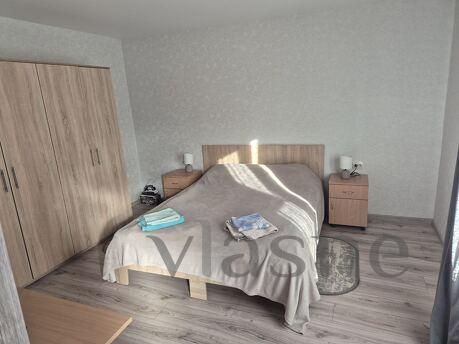 Затишний будиночок поруч з басейнами, Берегово - квартира подобово