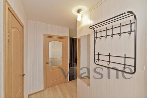 1-km apartment with renovated, Yekaterinburg - apartment by the day