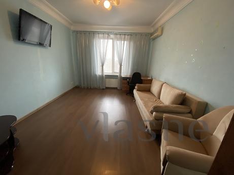 Rent daily/weekly Sotsgorod, Krivoy Rog - apartment by the day