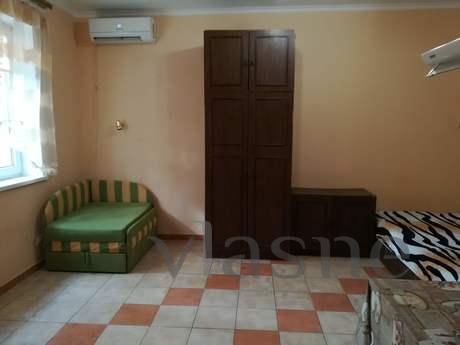 One room in a private house, Odessa - günlük kira için daire
